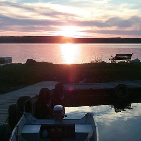 Wee Point Resort Manitowaning Exterior foto