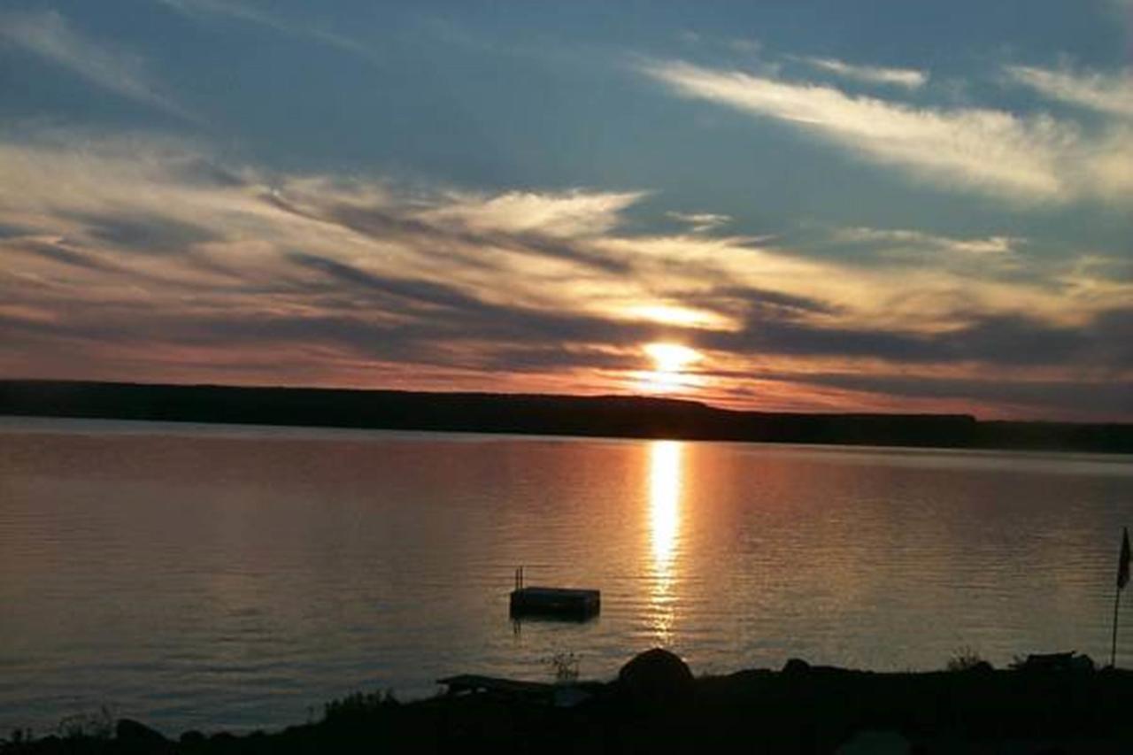 Wee Point Resort Manitowaning Exterior foto