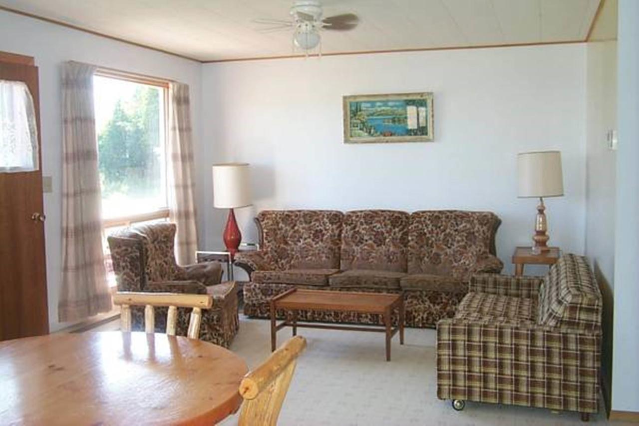 Wee Point Resort Manitowaning Zimmer foto